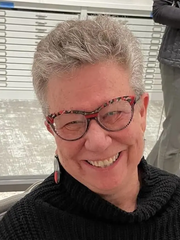 Betsy Bach